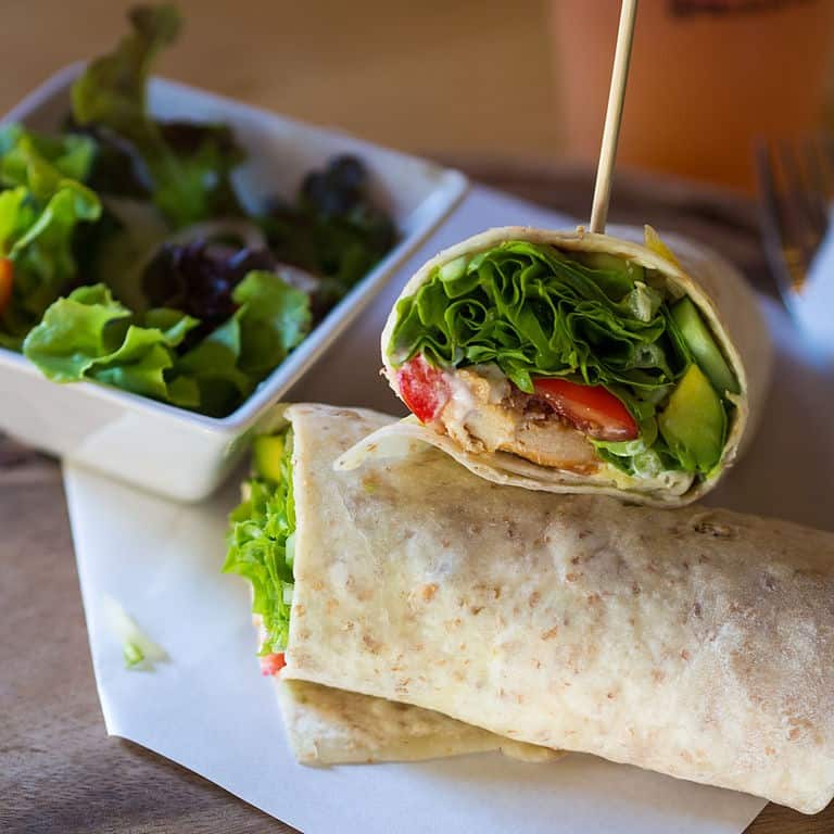 chicken-and-spinach-wrap