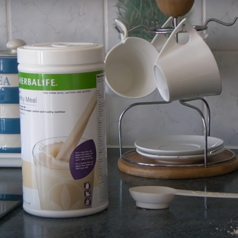Advocare vs Herbalife Shakes: What’s the Better Meal?