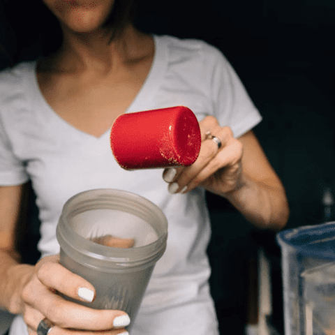 Arbonne Protein Shake vs Shakeology – Who Has the Best Protein?
