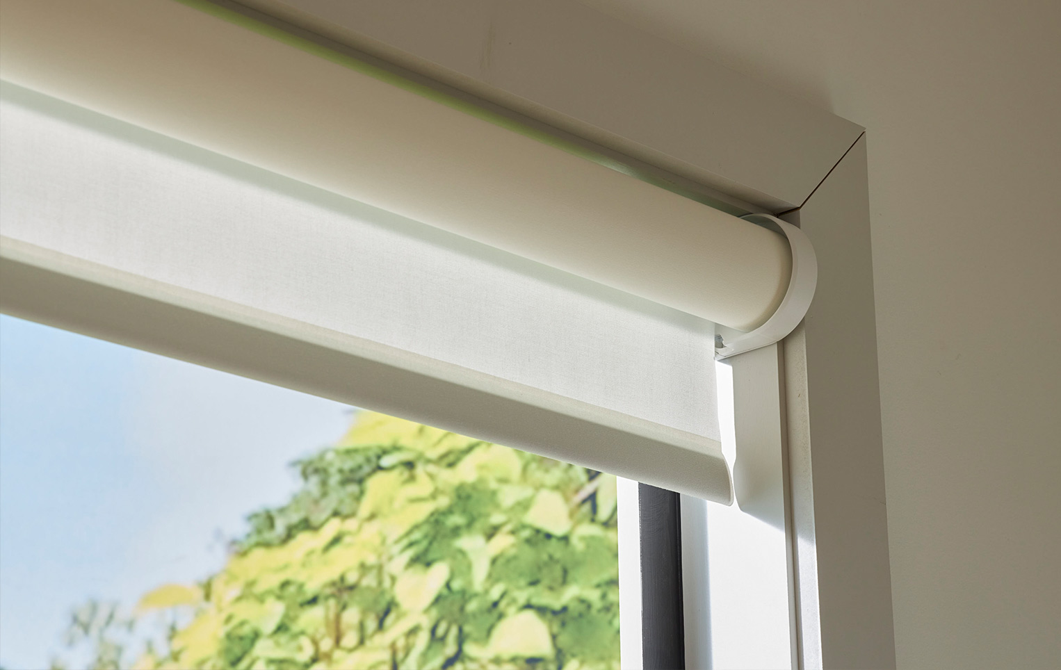 Lutron Caseta Smart Shades Blinds